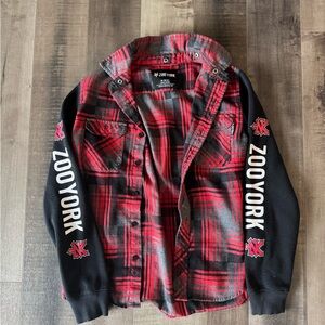 Zoo York Plaid Button-Up Shirt Jacket – Boys Size M (10–12 Years)
